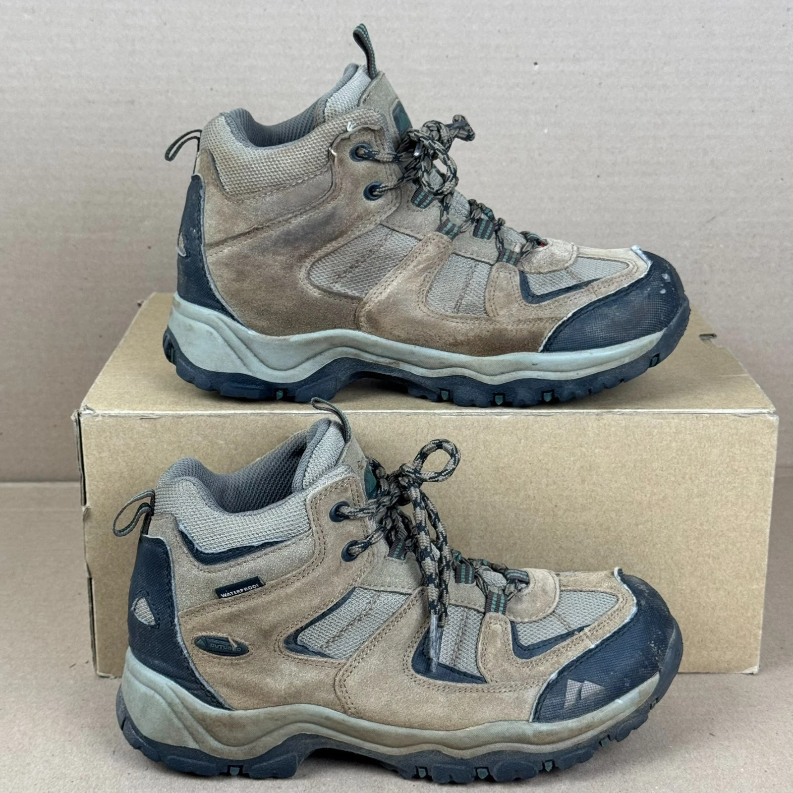 Outland Bellevue WP Waterproof Hiking Boots Men 6 Brown Ankle Trail Work Outdoor