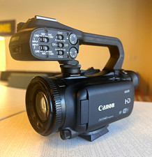 Canon XA25 Professional HD Camcorder, XLR Top Handle, Battery, Charger - Tested