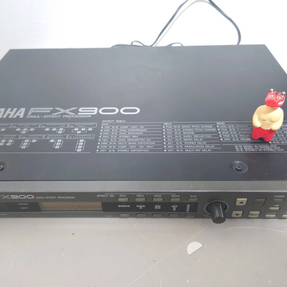 YAMAHA FX900 Vintage SIMUL Effects Processor Multi Effects excellent free shippi - Image 4 of 4