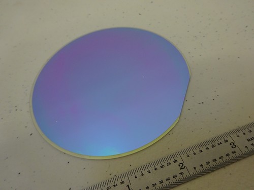 RARE SAPPHIRE WAFER COATED WITH PLATINUM + STRONTIUM TITANATE as is BIN#S5-60 - Picture 7 of 8