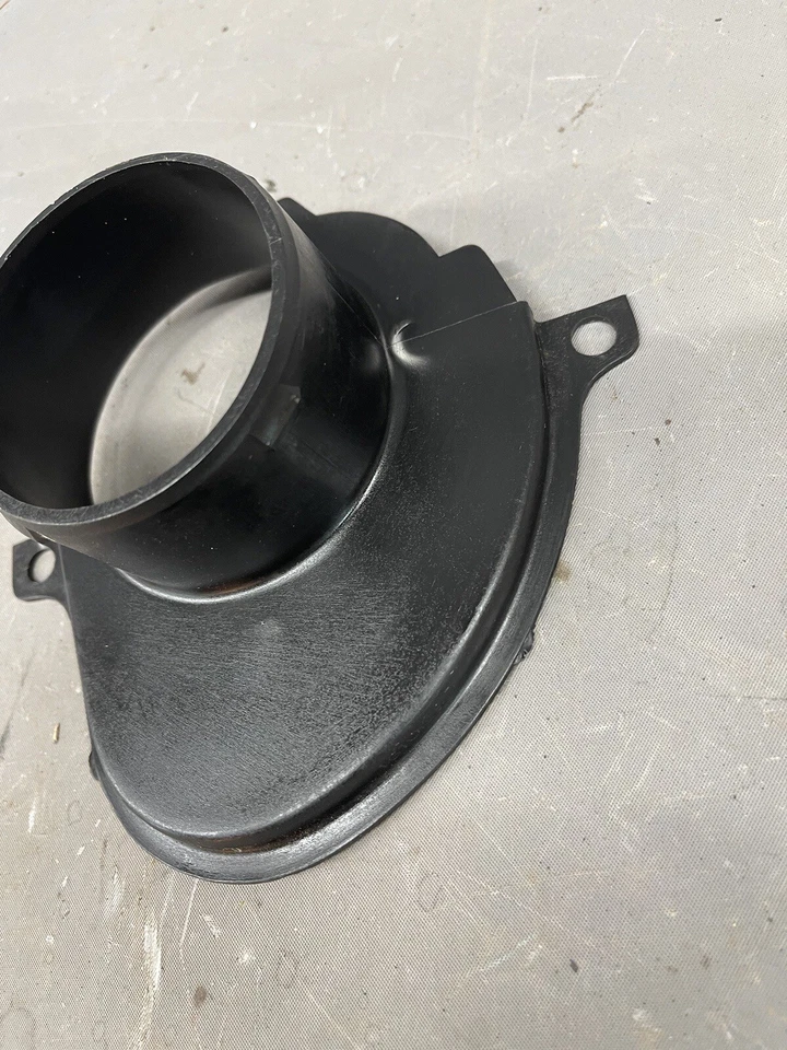 1971-1979 Cadillac Fleetwood Deville 7.0 Air Cleaner Breather Tube 472 500 425 - Image 3 of 4