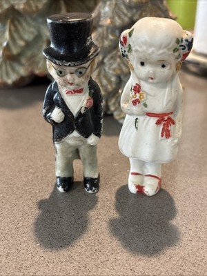 Porcelain Bride and Groom Cake Topper