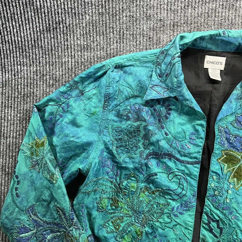 Chaqueta Chico's para mujer talla 1 verde azulado seda bordado apliques boho floral forrado Foto 4 de 4