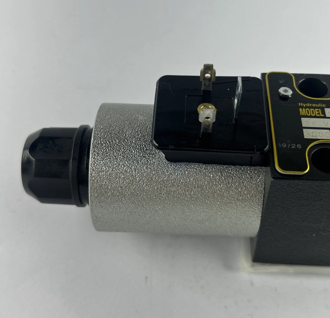 Parker D1VW004CNJWL Hydraulic Directional Control Solenoid Valve photo 3