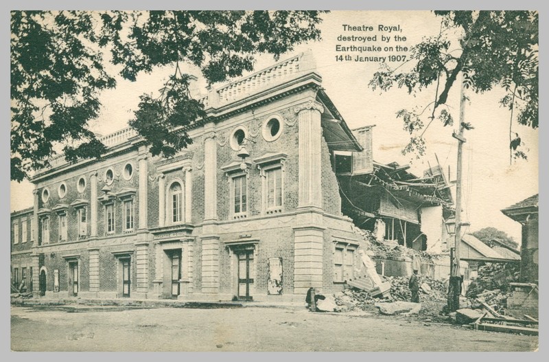 Theater Royal Destroyed by The Earthquake of the 14th of January 1907 Postcard