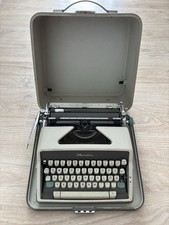 Olympia SM7 Schreibmaschine von 1962 mit Koffer &ndash; Vintage