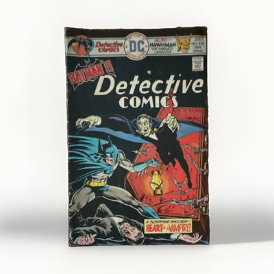 DC Comics Detective Comics #356 (1964) Batman ''The Heart of a Vampire!''