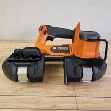 Ridgid R87040 2 1/2" 18V SubCompact Brushless Cordless One Handed Band Saw