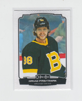 22/23 OPC Boston Bruins David Pastrnak Close-Up Head Shot Variation card #7