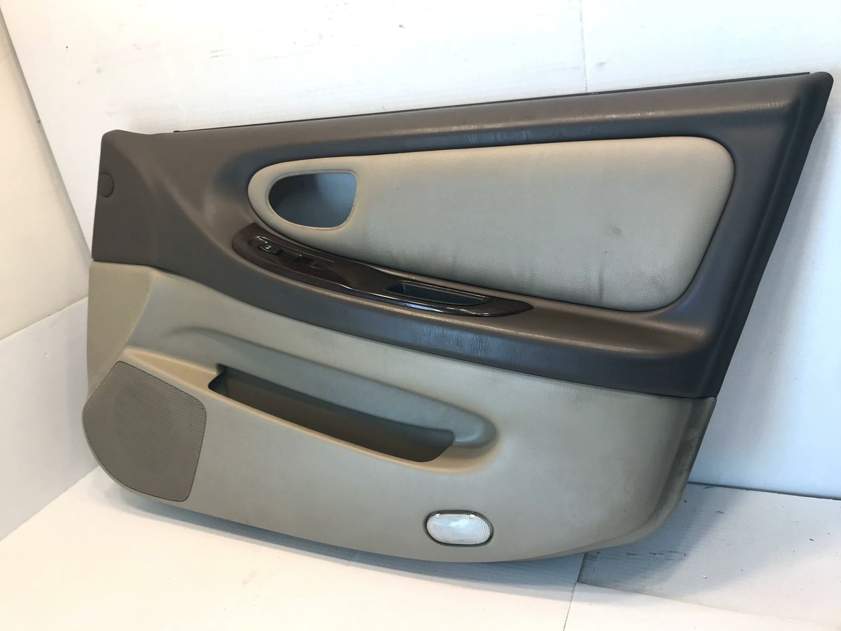 2000 01 Nissan Maxima Front Door Panel Right Passenger 809003Y202