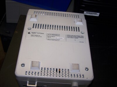 Apple 5.25 Disk Drive Model A9M0107 | eBay