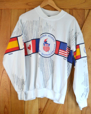 Vintage USA Olympic Training Center Flags of the world Sweatshirt Size XL