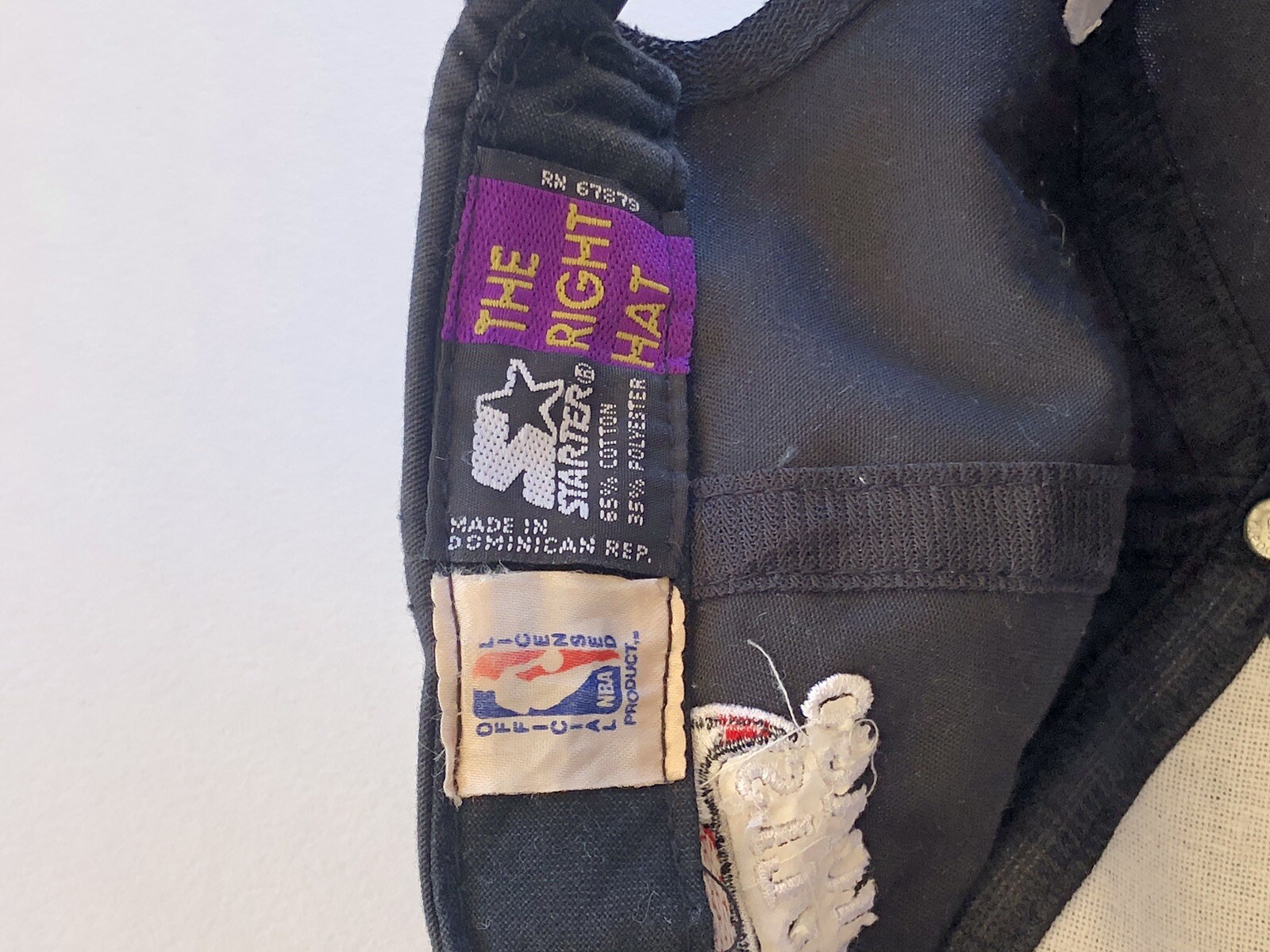 Vintage Lot  CHICAGO BULLS #33 Scottie Pippen Starter Cap 90s & Bulls Adidas thumbnail 11