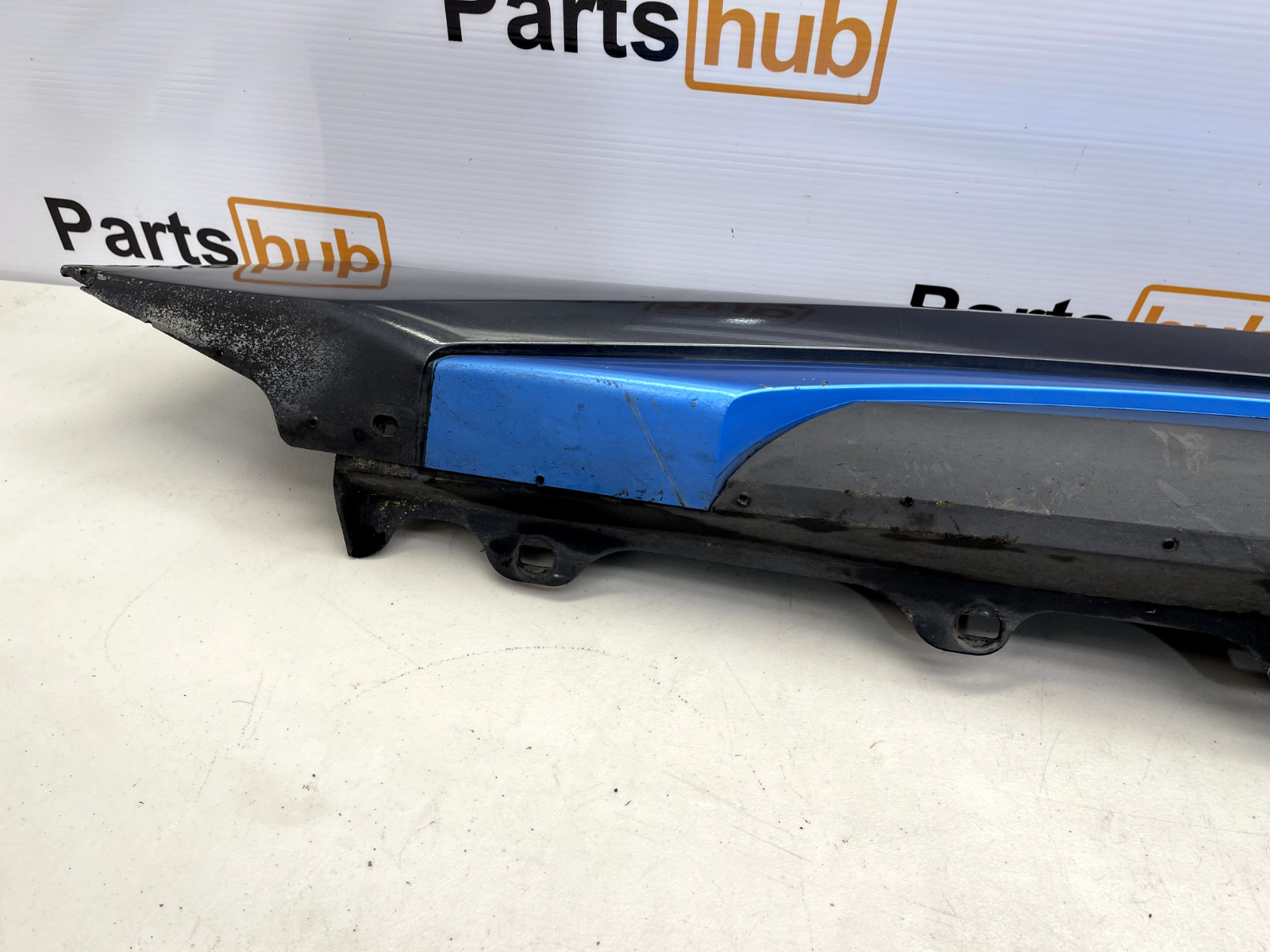 2014-2020 BMW I8 OEM LEFT LH DRIVER SIDE SKIRT ROCKER PANEL BLACK OEM