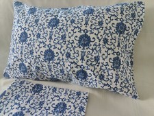 Ralph Lauren PORCELANA ROSETA AZUL Nueva Tela Hecha a Mano 2 Fundas de Almohada ESTÁNDAR!