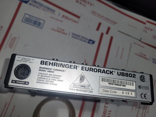 BEHRINGER EURORACK UB802 Mixer no adapter untested for parts or repair as is - Picture 4 of 7