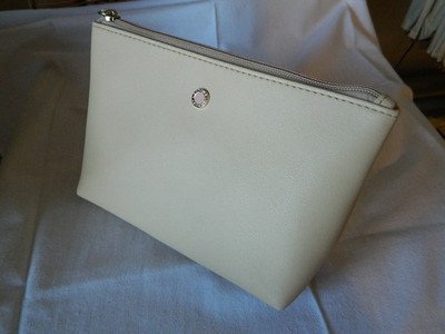 Emirates Business Class BVLGARI DAMEN AMENITY KIT beige mit Inhalt unbenutzt