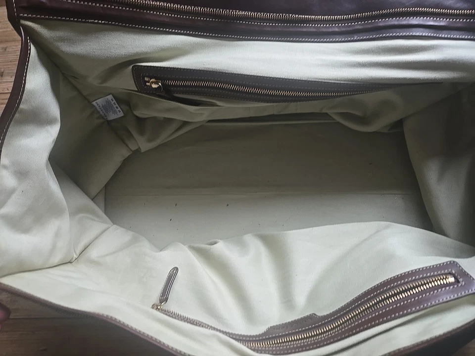Lands'End Weekender Bag / Leather And Nylon Vintage. Tan Cloth Interior - Image 3 of 4