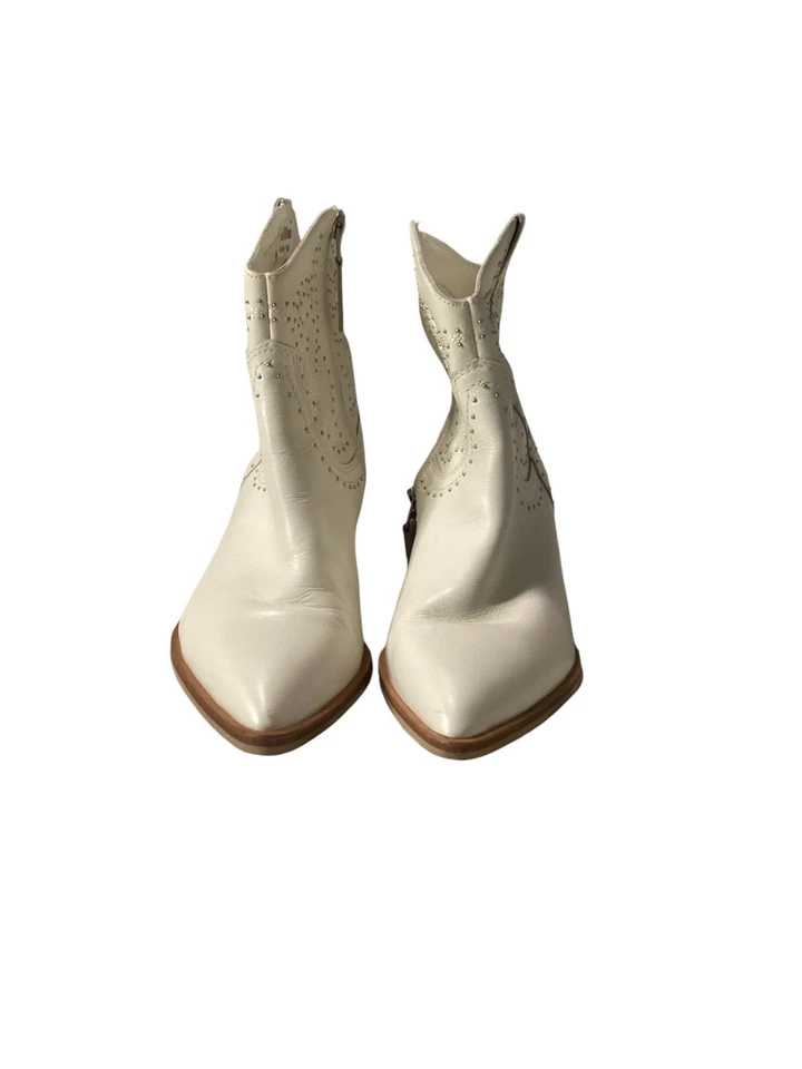 Botines Dolce Vita Talla 8 Blanco Western Plata Tachonado Tacón Bloque Cremallera Foto 2 de 4