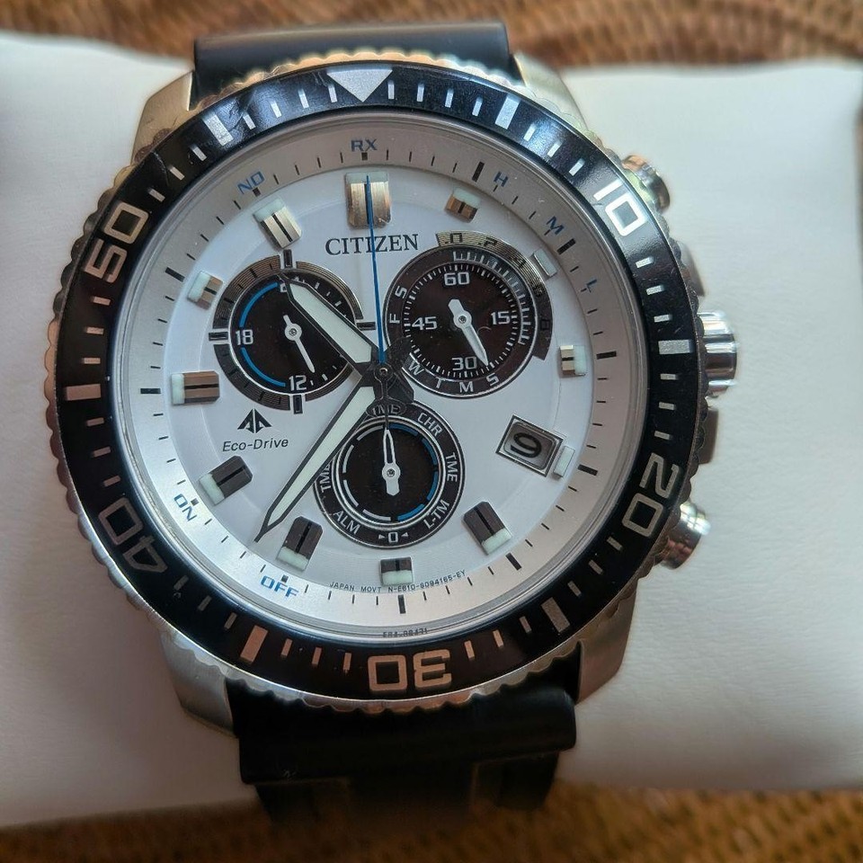 CITIZEN Eco-Drive Radio Controlled Chronograph E610 Panda Dial Watch ...