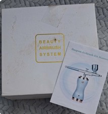 Daspom Beauty airbrush system, new in box, good condition.