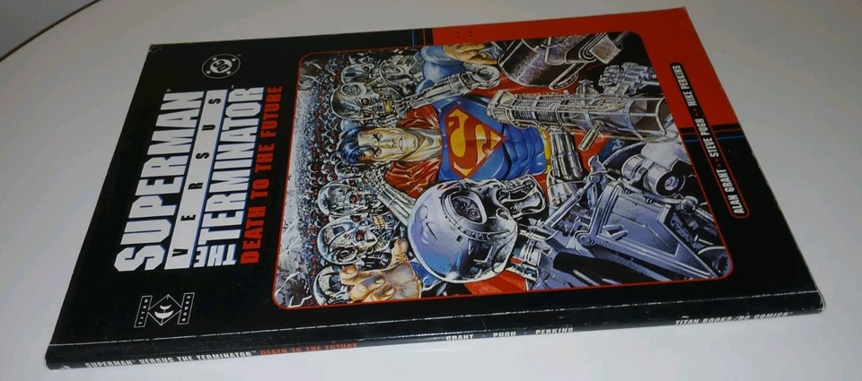 Superman Versus The Terminator Death To The Future Graphic Novel 2001 1st Print Foto 2 de 4