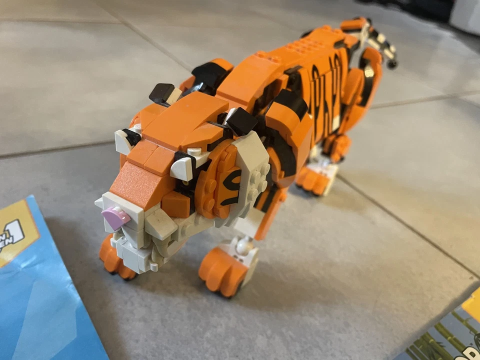 LEGO Creator 31129 Majestic Tiger, photo 2 sur 4