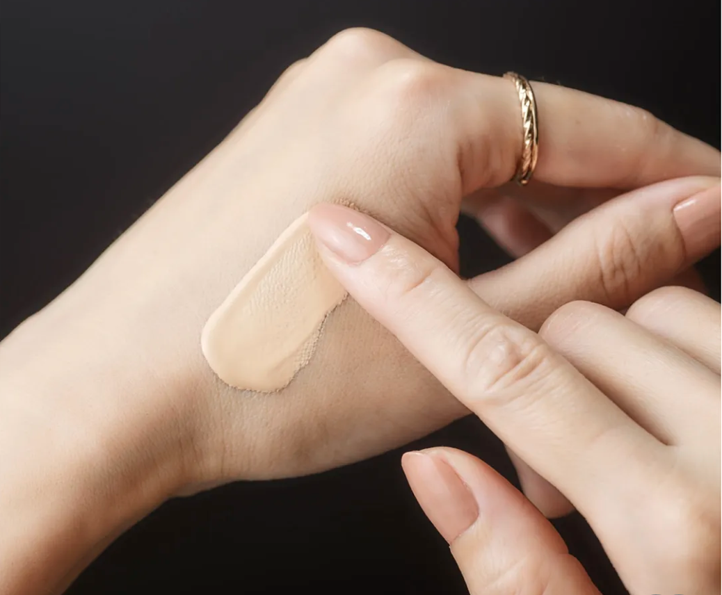 Kose COSME DECORTE AQ MILORIITY REPAIR TREATMENT SERUM FOUNDATION