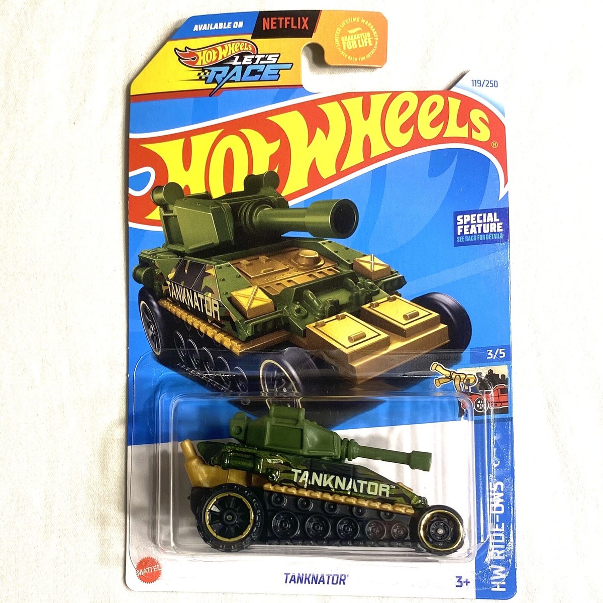 Hot Wheels Tankinator 赤/緑 2024 Hot Wheels TANKNATOR Teal,Red Army Tank Rotating Turret