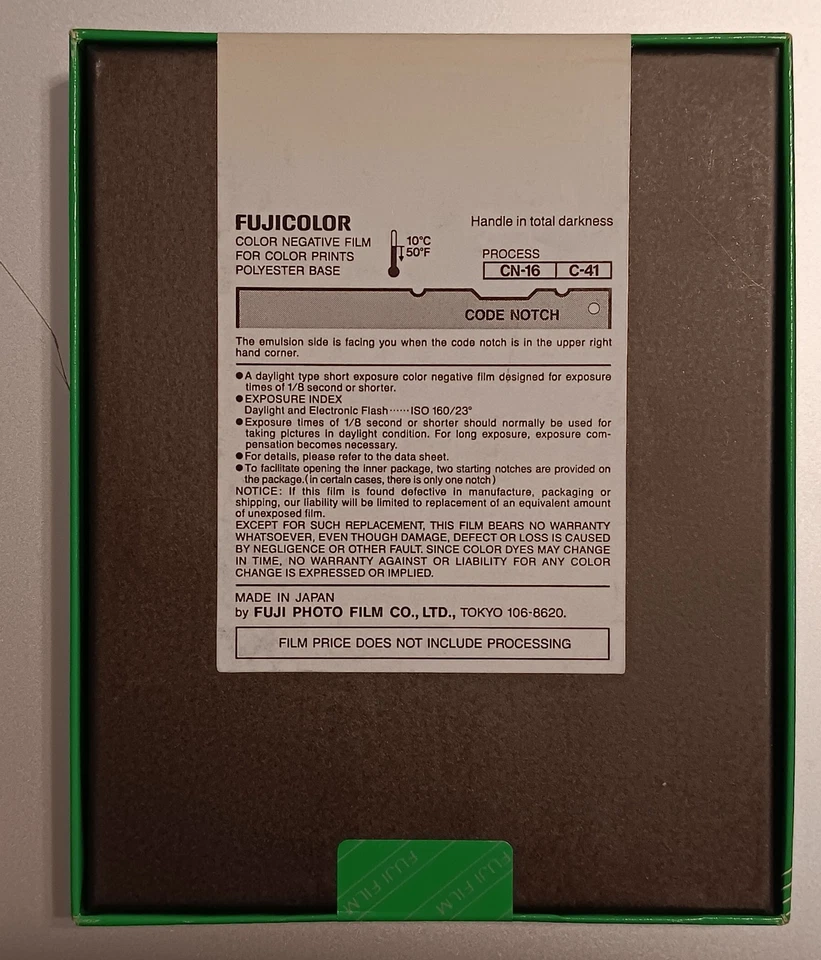 Fujiclolor NPS 4x5 color negative film, Bx/10 SEALED, OOD 2005/10 ISO160/23 DIN - Image 3 of 4