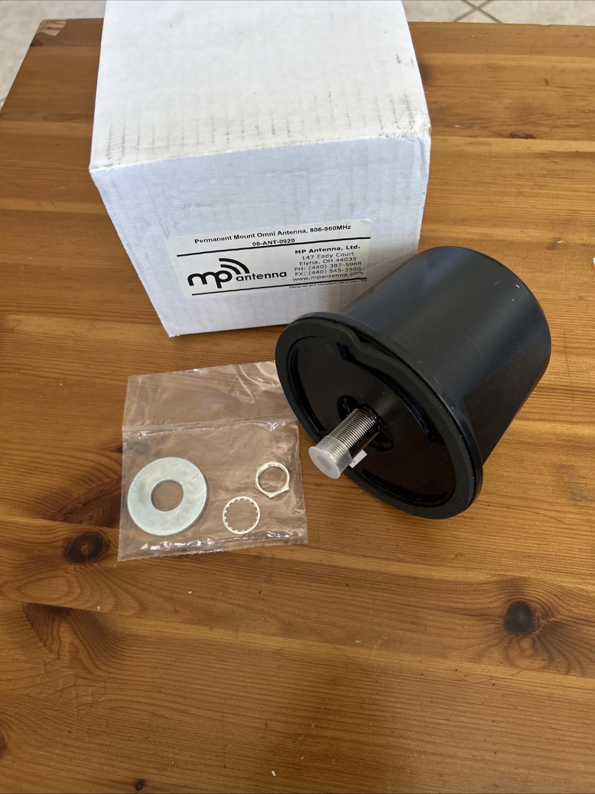 MP Antenna #08-ANT-0920, 806-960MHz, Omni