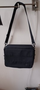 Vintage Black Targus briefcase Laptop computer Messenger Bag approx. 11 x 13"