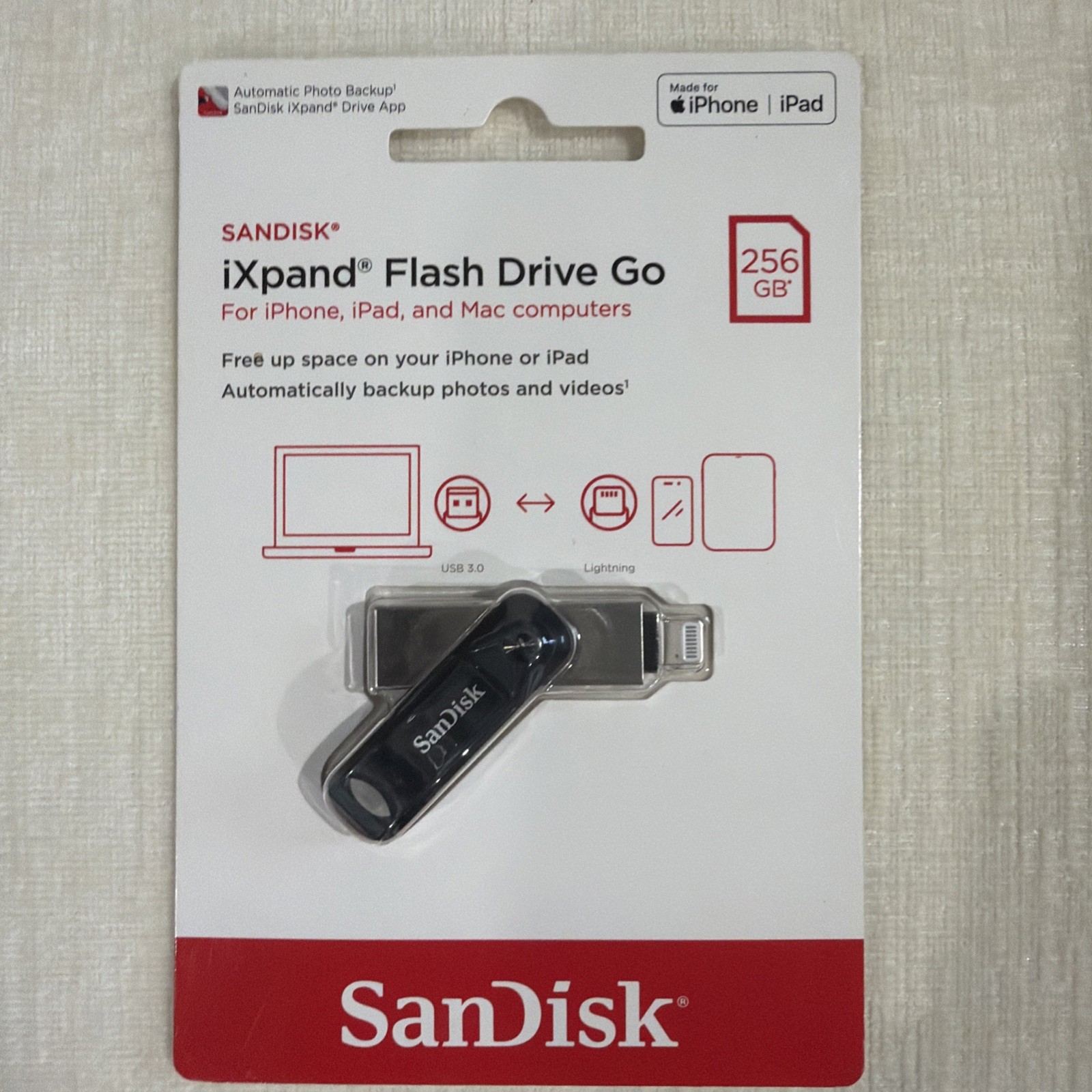 SanDisk 256GB iXpand Flash Drive Go - For iPhone and iPad - SDIX60N-256G-AN6NE