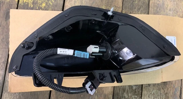 SE ADAPTA A LÁMPARA PONTIAC AZTEK 2002-2005 ASM-PARK & FRT SI MKR 10321988 - NUEVO OEM Foto 2 de 4