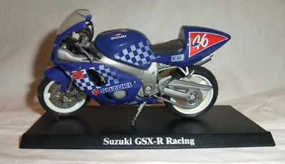 M.1 Q Maisto? Welly? Suzuki GSX-R Racing Modell-Motorrad 1:18 - Bild 1 von 4