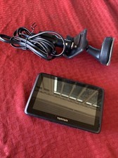 TomTom 4CQ01 Black 5.0" Touchscreen Display Bundle w/ Mount and Charging Cables