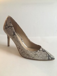 heels snake print