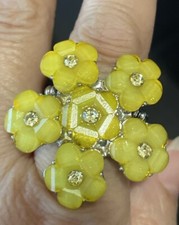 Vintage Large Daisy Flower Deep Yellow Rhinestone Stretch Ring SZ: 7 Costume