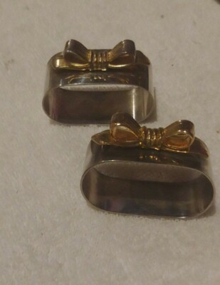 SET OF 2 AUKEY BRAND SILVER PLATED NAPKIN RINGS WITH GOLD PLATED BOW
