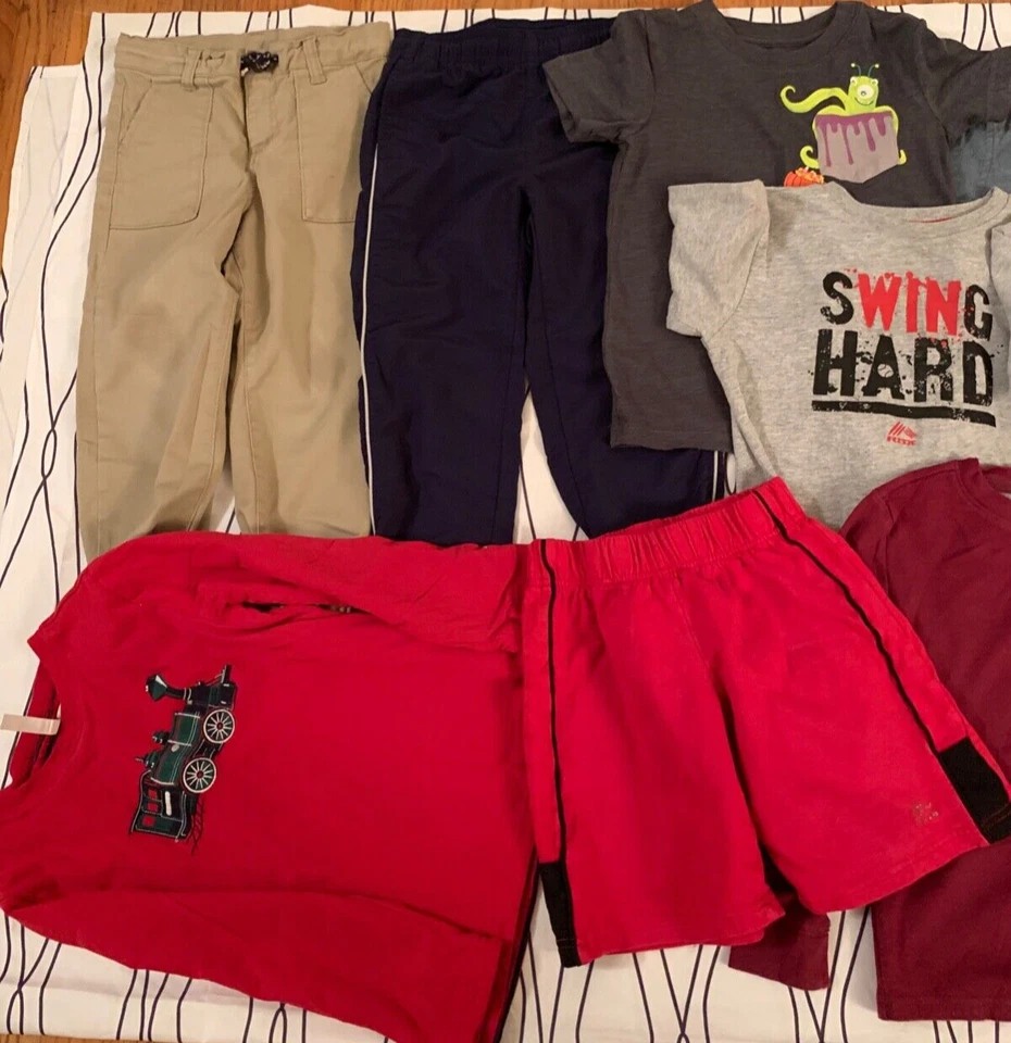 Lote de 11 Piezas Niño Janie y Jack 5 Años Camisa Sudaderas con Capucha Top Pantalones Cortos U2 Foto 3 de 4
