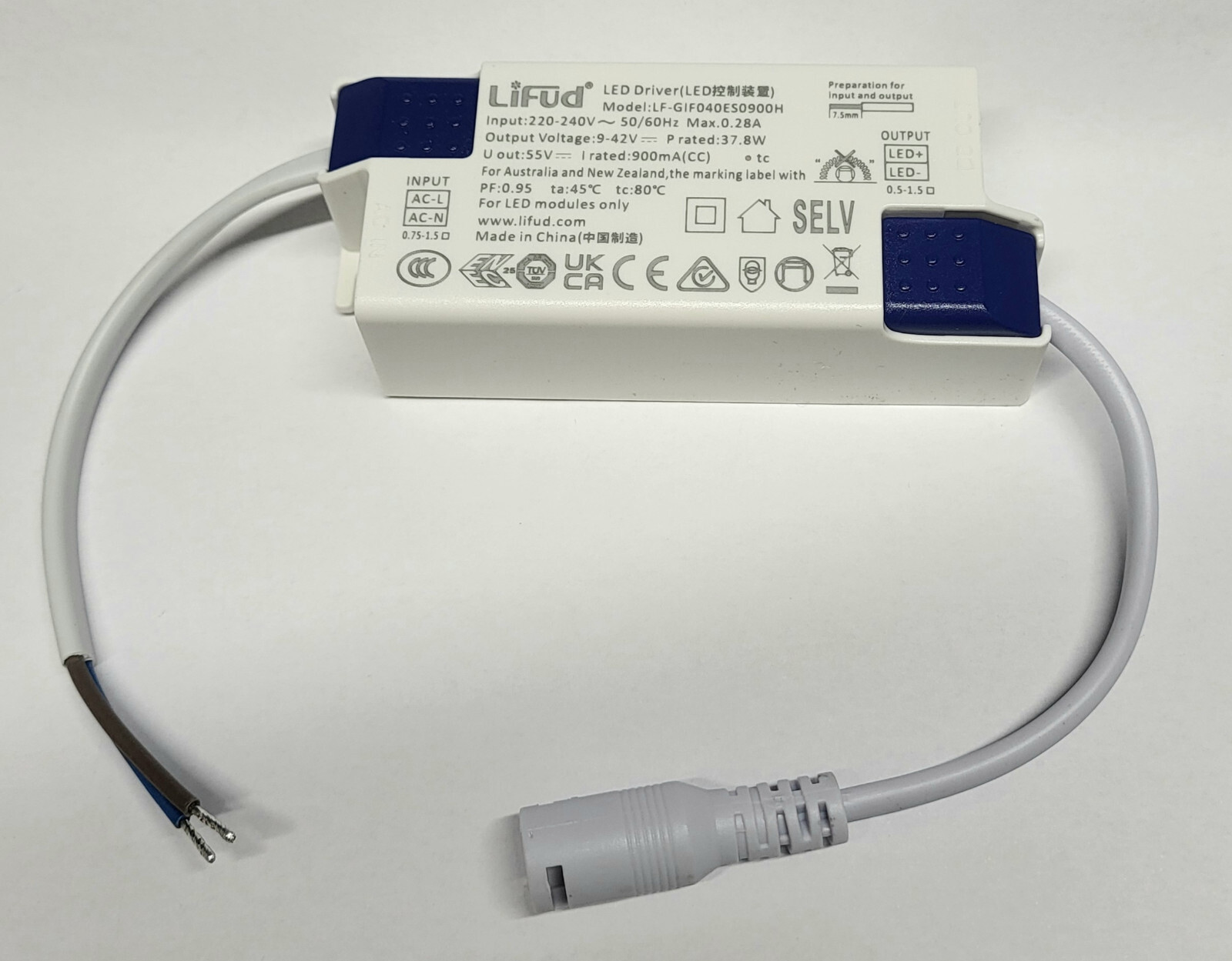 LiFud LED Driver Panel Transformador LF-GIF040ES0900H Driver 900mA 40 vatios