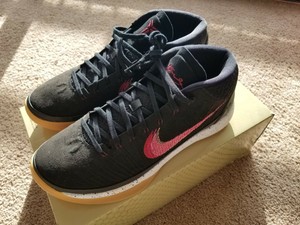kobe ad size 10