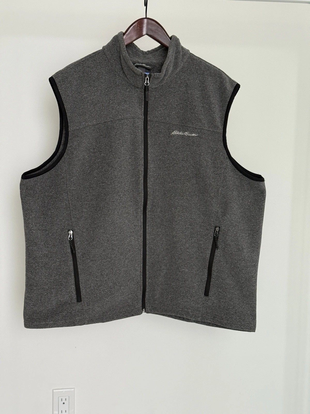 Eddie Bauer Men's XL Fleece Vest Full Zip Gray Soft Lightweight Gorpcore Outdoor