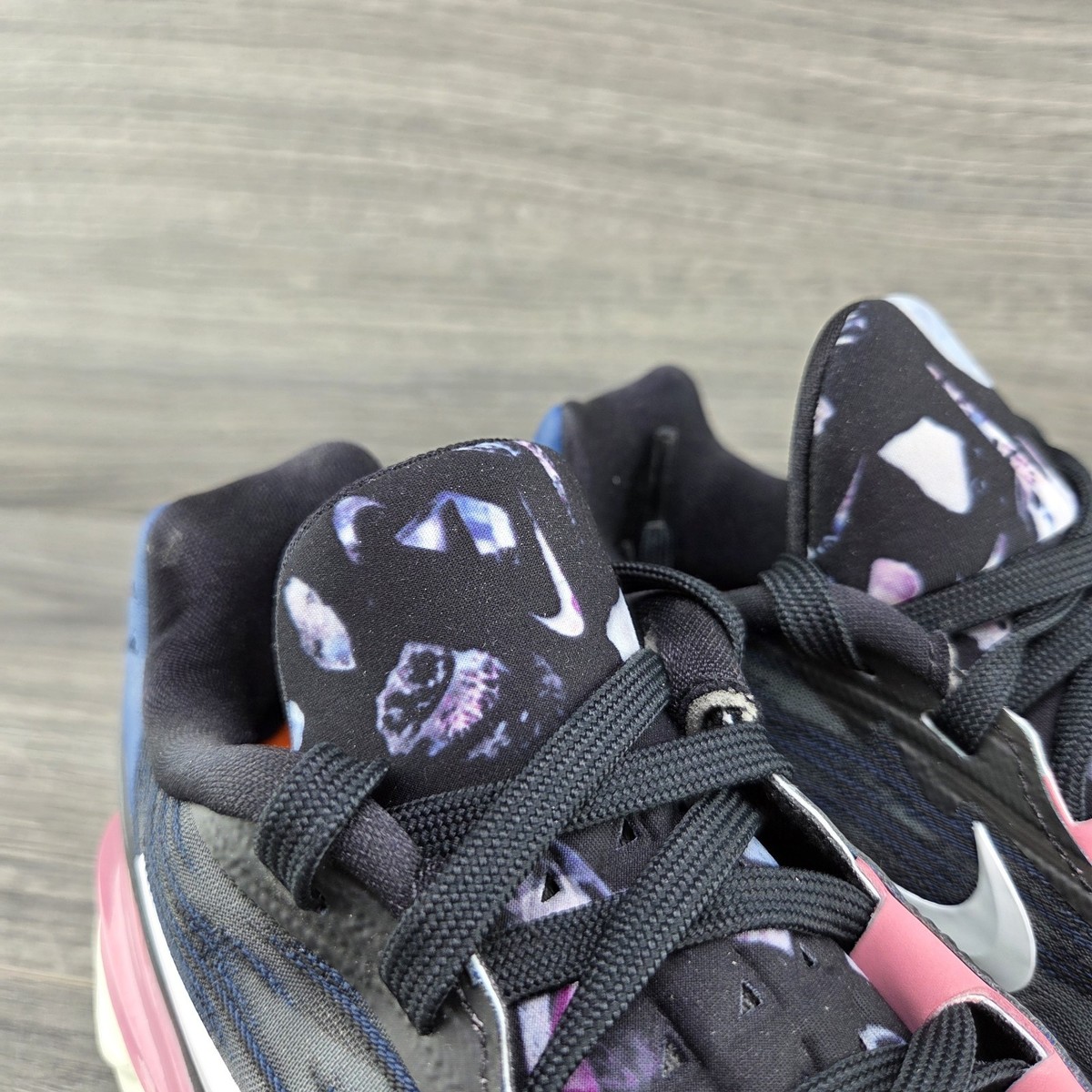 Nike Air Zoom GT Cut 2 Size 7 Womens Size 5.5 Mens Black  display picture 2