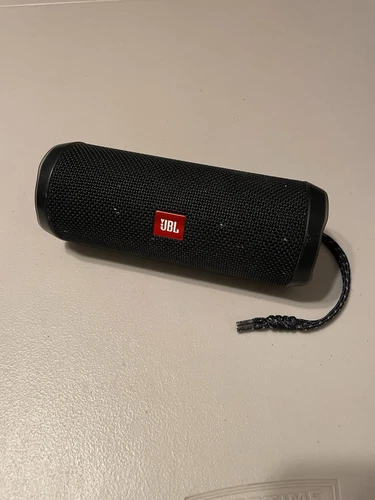 JBL Flip 4 Portable Bluetooth Speaker