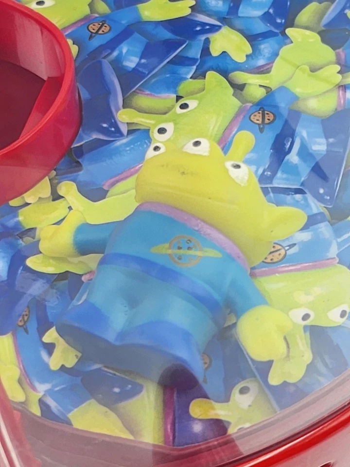 Disney Pixar Toy Story Pizza Planet Space Crane Claw Machine с 1 фигуркой инопланетянина.  - Изображение 4 из 4