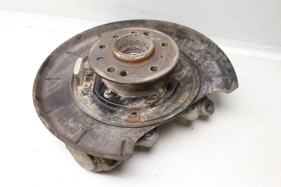 2006-2007 MERCEDES-BENZ R500 - REAR Right Spindle Knuckle W/ Wheel Bearing - Image 2 of 4