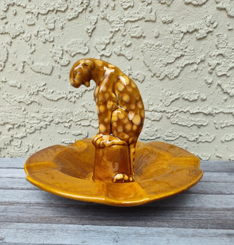 Rare Vintage Royal Haeger R-632 Leopard Panther Cat Cigar Cigarette Ashtray chip
