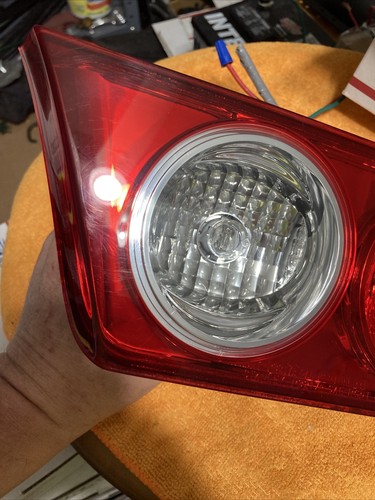 ACURA TSX REAR RIGHT PASSENGER SIDE TRUNK MOUNTED TAIL LIGHT OEM 04 05 06 07 67 - Picture 11 of 12