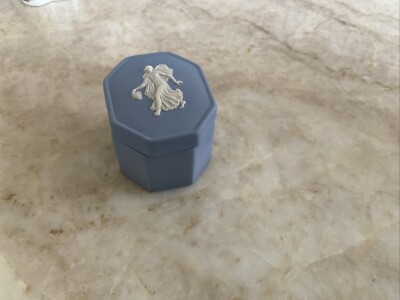Vintage Wedgwood Jasperware Octagon Miniature Trinket Box